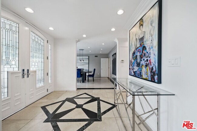 Building Photo - 16221 Elisa Pl