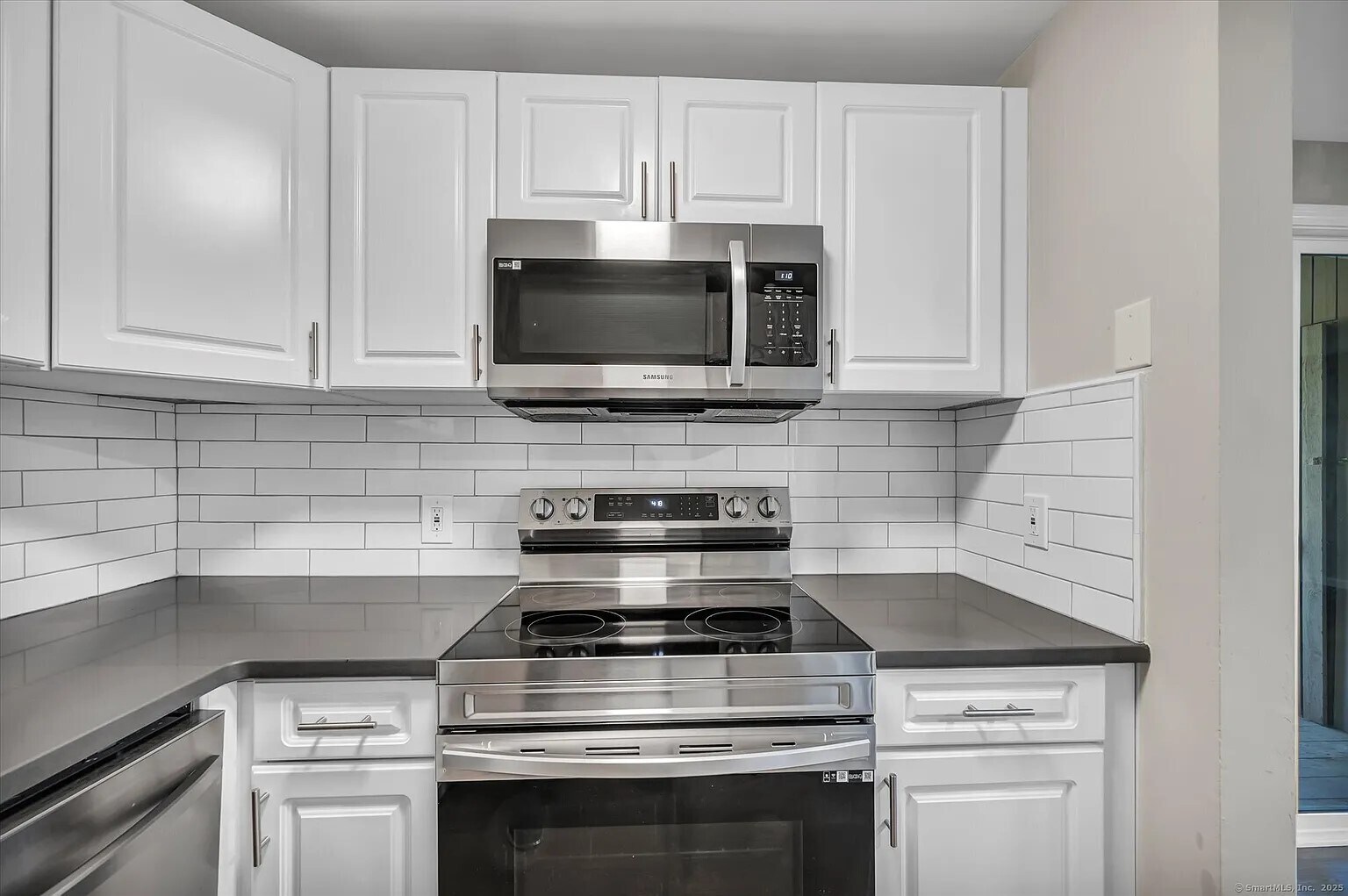 Building Photo - 56 Burgundy Hill Ln