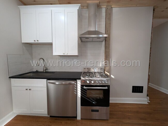 Building Photo - 79 W Fifth Ave