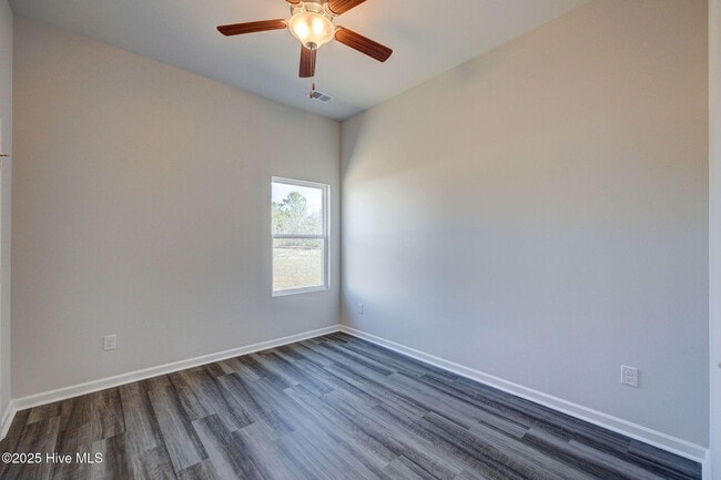 Building Photo - 3133 Burberry Ln SW