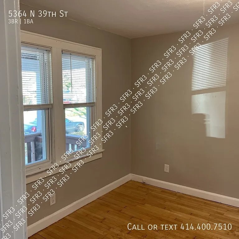 Building Photo - 5364 N 39th St