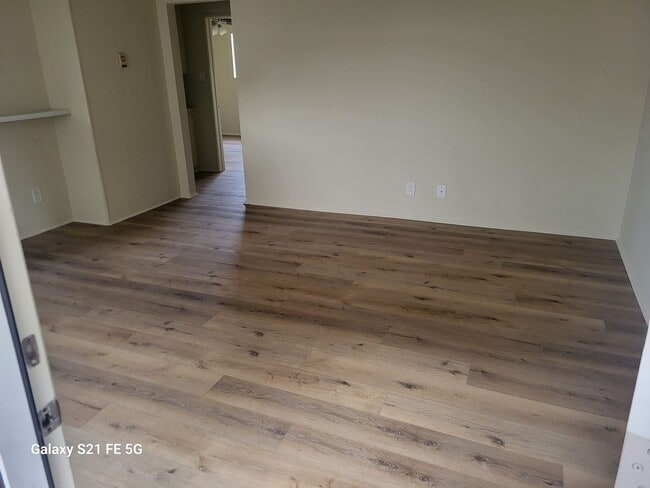 Building Photo - 4201 Green Ave