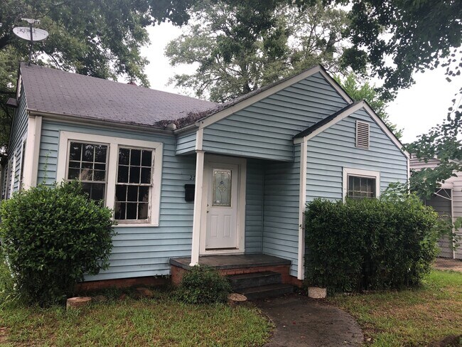 Building Photo - 2714 Corbitt St