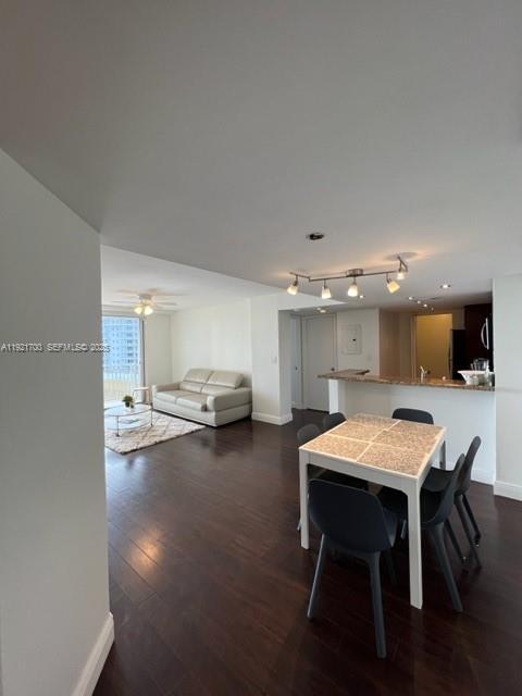 Building Photo - 770 Claughton Island Dr