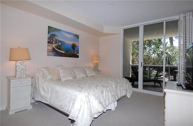 Building Photo - 3200 N Ocean Blvd