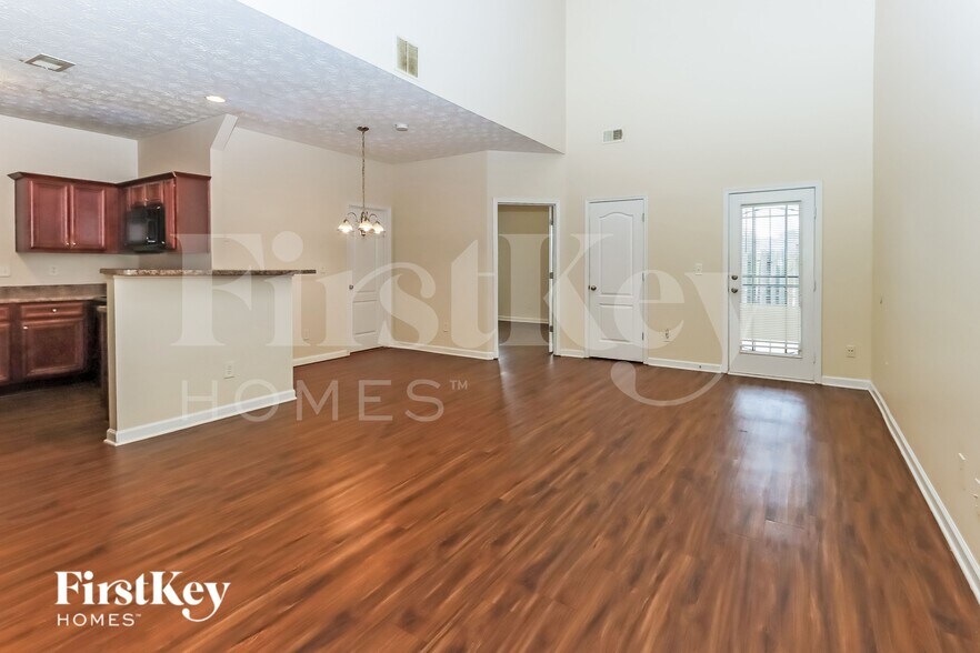 Building Photo - 1128 Mcconaughy Ct