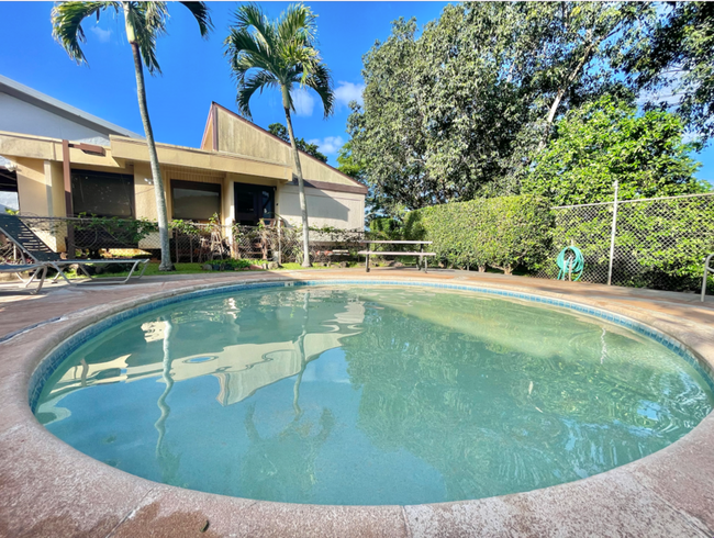 Building Photo - 98-1421 Kaahumanu Street