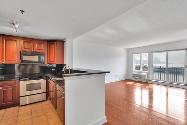 Building Photo - 6209 City Pl