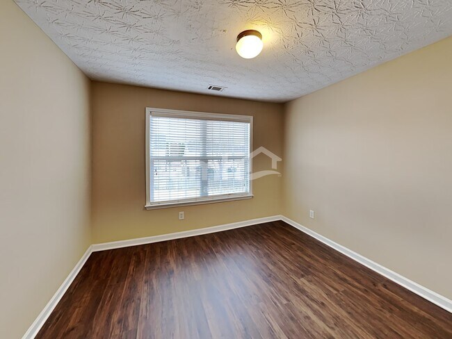 Building Photo - 2431 Lance Ridge Way