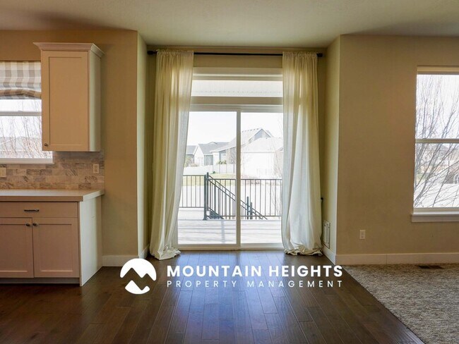 Building Photo - 2274 S 50 E