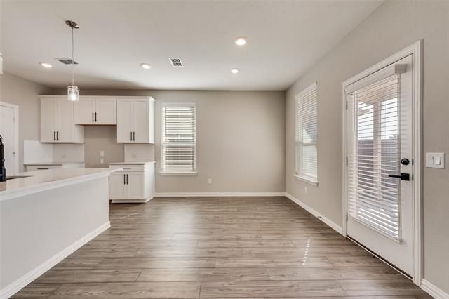 Building Photo - 1116 Rumble Dr