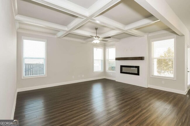 Building Photo - 5379 Fox Den Rd