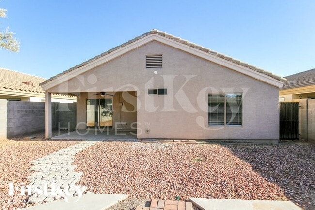 Building Photo - 13006 W Redfield Rd