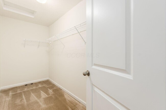 Building Photo - 8842 Conestoga Valley Dr