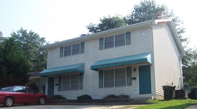 Building Photo - 137 Park St