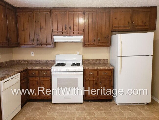Building Photo - 4832 Timber Ridge Dr