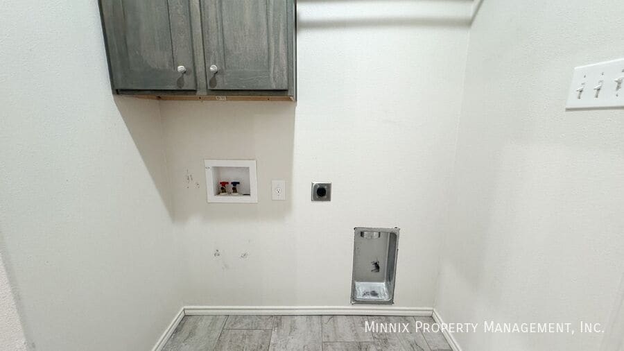 Building Photo - 1102 N 7th St