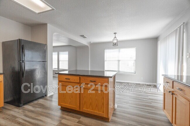 Building Photo - 1116 Stone Branch