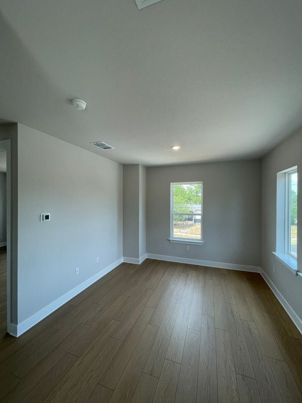 Building Photo - 4701 Wally Ave