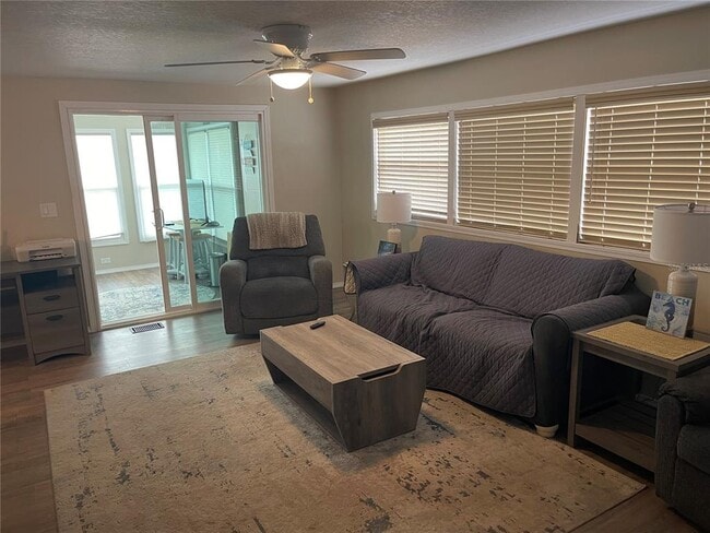 Building Photo - 39248 US-19