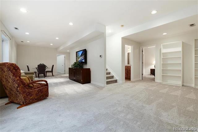 Building Photo - 787 Kendall Ct
