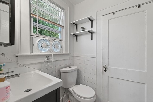 Building Photo - 777 Marvin Ave