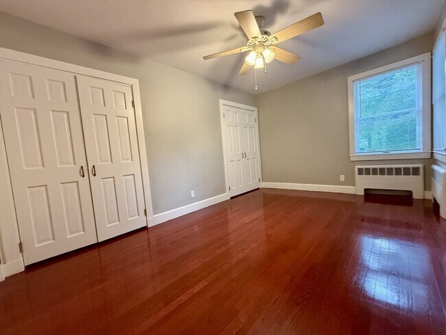 Building Photo - 3 Alaska Ave