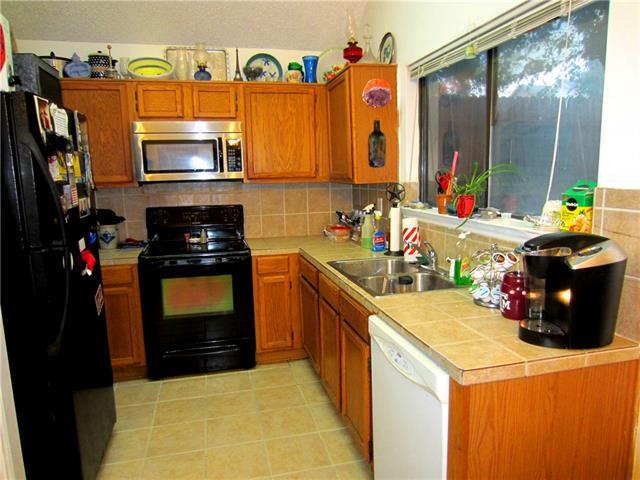 Building Photo - 940 Sylvan Creek Dr