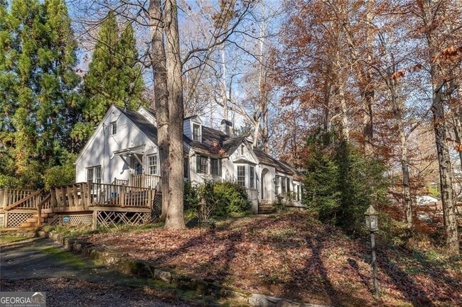 Primary Photo - 444 Burlington Rd NE