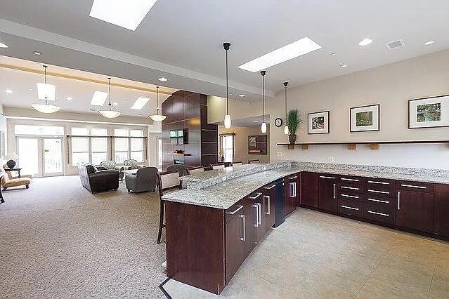 Building Photo - 11655 Chesterfield Ct