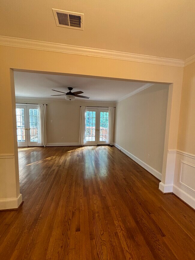 Building Photo - 6813 Indian Run Ct