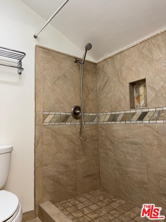 Building Photo - 32132 Sailview Ln