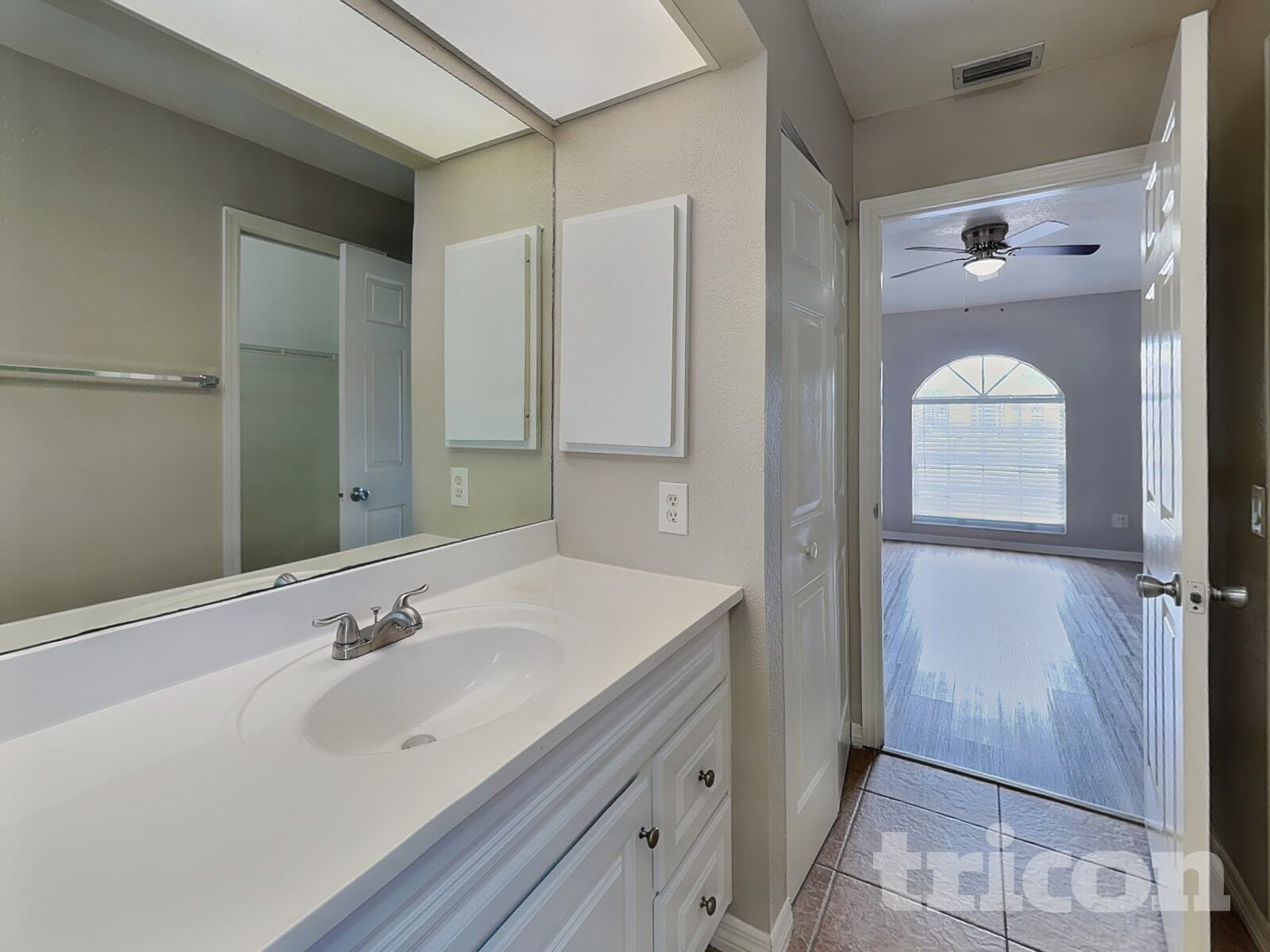 Building Photo - 7352 Bolten Ln