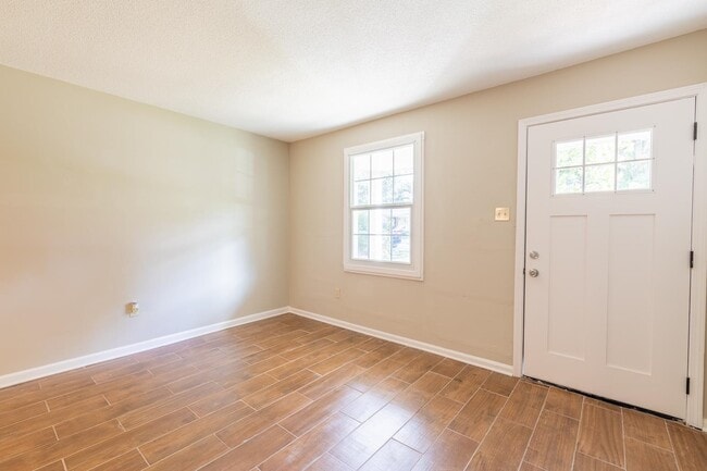 Building Photo - 3308 Spring Valley Cove