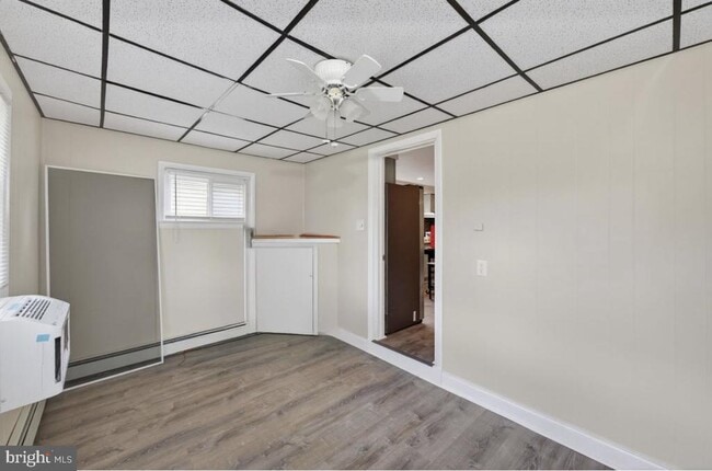 Building Photo - 135 Keswick Ave