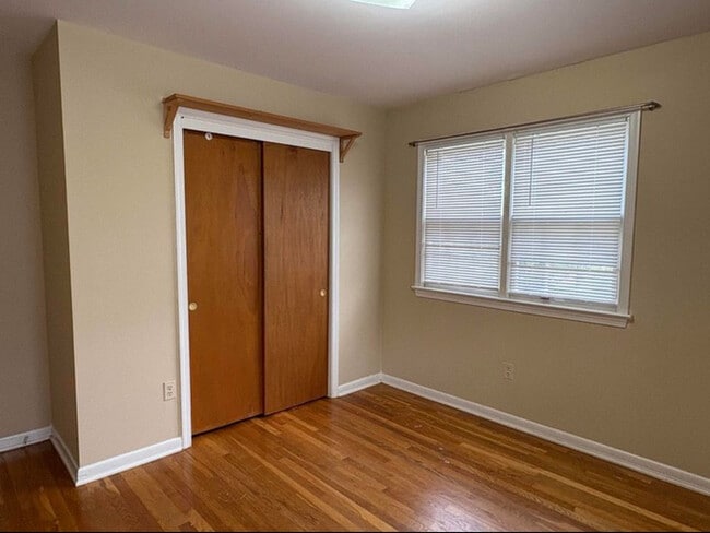 Building Photo - 8610 35th Ave