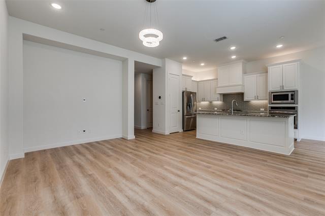 Building Photo - 928 Marian Dr