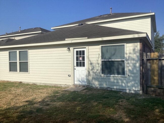 Building Photo - 9023 Grand Villa Ln