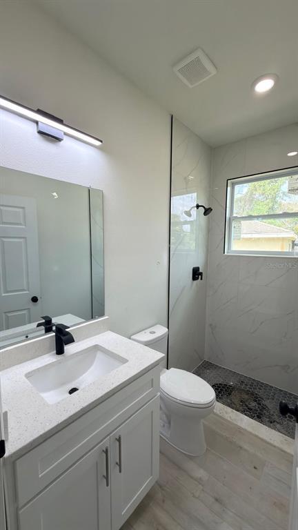 Building Photo - 2693 Jeannin Dr
