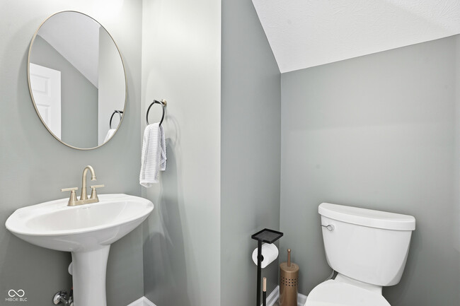 Building Photo - 2925 Bolton Square Blvd