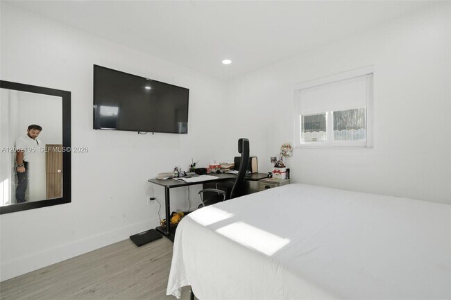 Building Photo - 7680 Juniper St