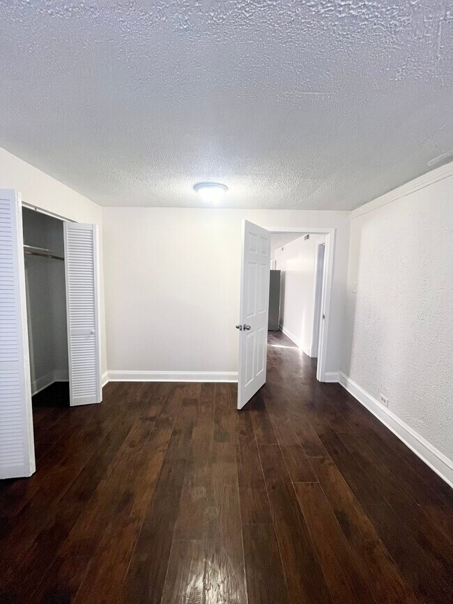 Building Photo - 3636 W Iowa St