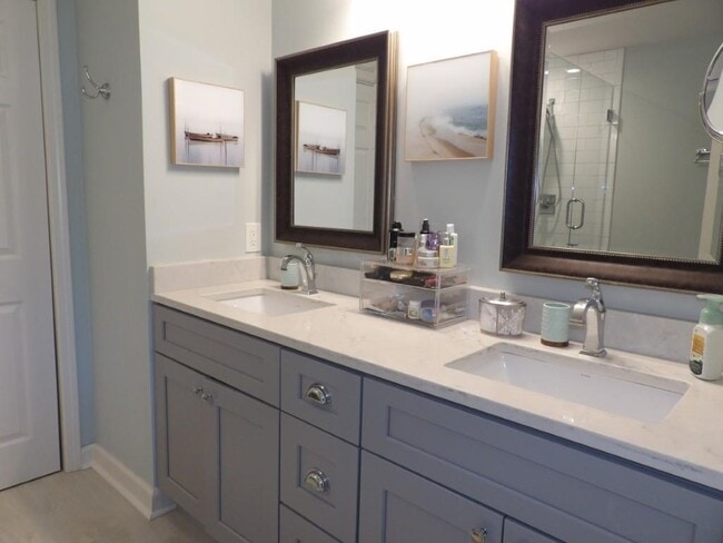 Building Photo - 4396 Baldwin Ave