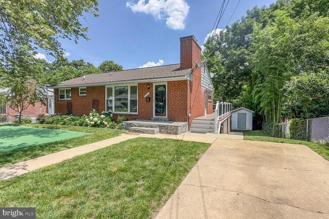 Building Photo - 10213 Duvawn Pl