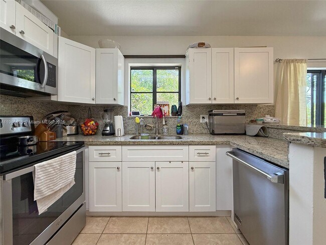 Building Photo - 22901 SW 88th Pl