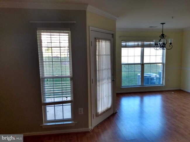 Building Photo - 6226 Wild Swan Way