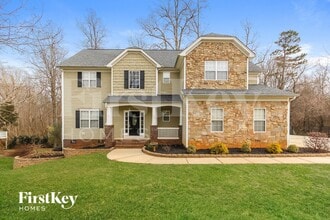 Building Photo - 152 Longboat Rd