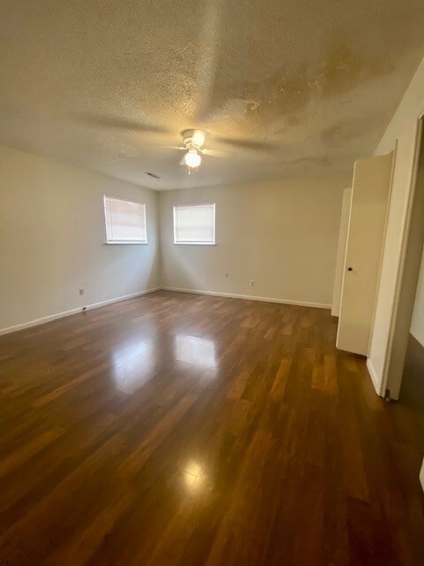 Building Photo - 1702 Kimbrough St