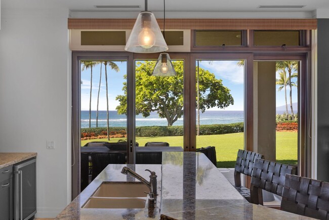 Building Photo - Luxury Kapalua Condo at Coconut Grove – 6-...