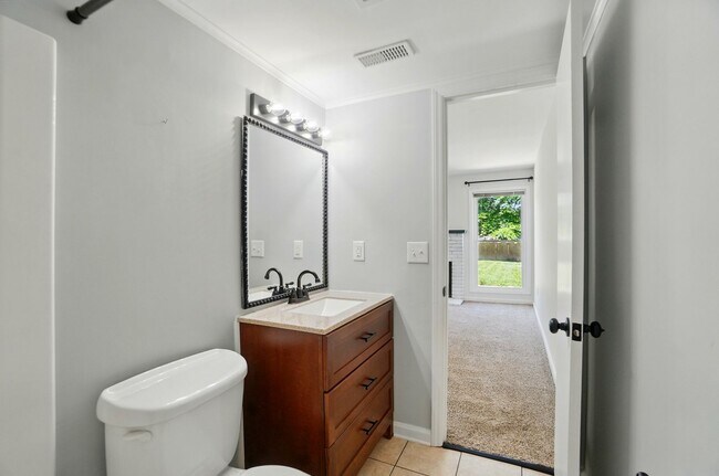 Building Photo - (Coming Soon) Renovated Gem in Gastonia with Walkout Basement & Spacious Backyard
